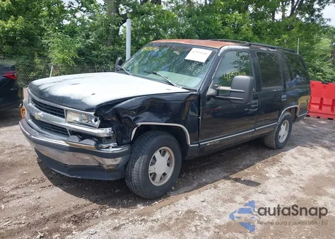 1996 Chevrolet Tahoe C1500 из США, поврежденный, VIN 1GNEC13R7TJ377895